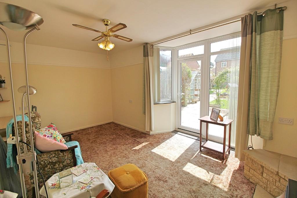 Central Avenue, Wigston 3 bed townhouse for sale £240,000