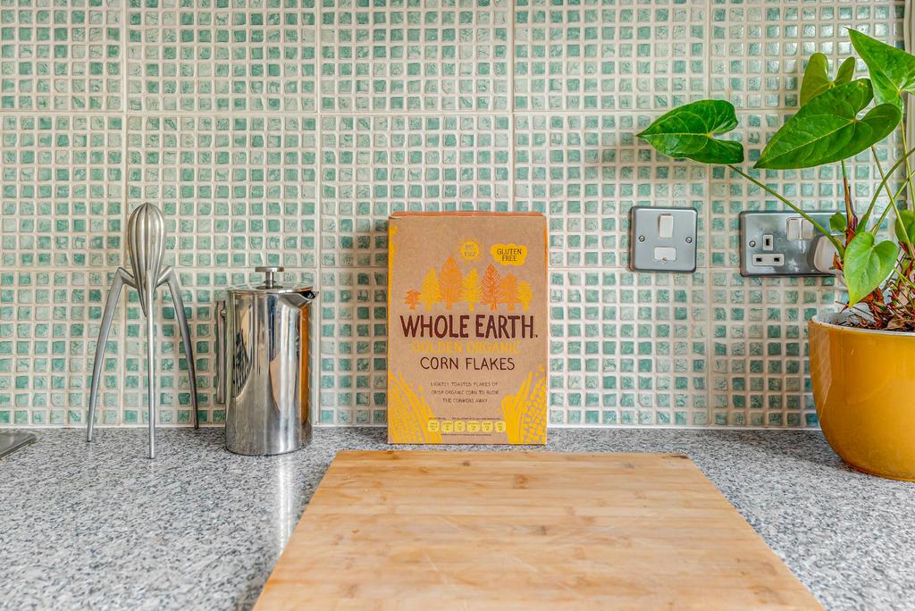 Dine-In Kitchen
