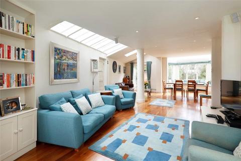 2 Wilberforce Way, London, SW19 4TH