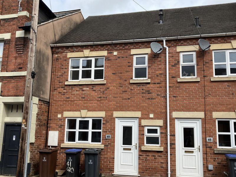 Grosvenor Street, Leek 3 bed semidetached house £695 pcm (£160 pw)