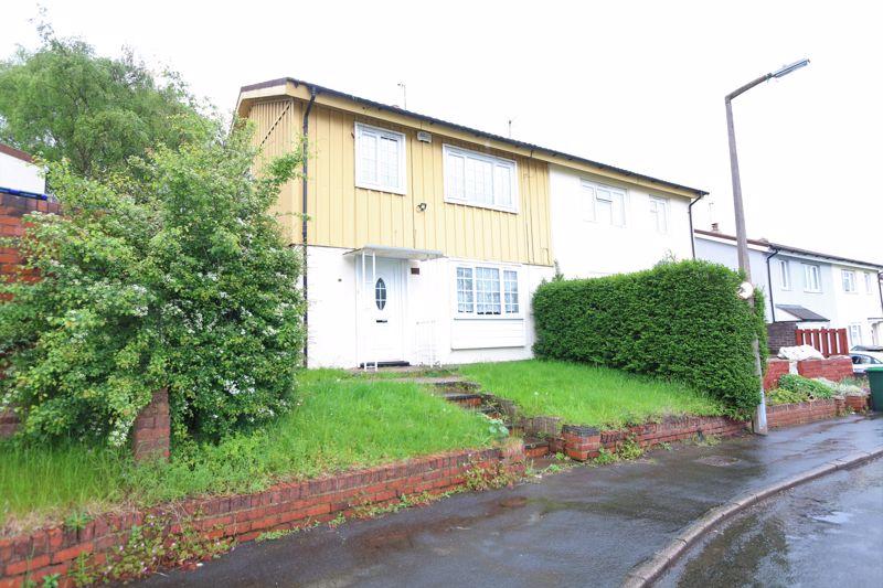 Kirkstone Crescent, Great Barr, Birmingham, B43 5NR 3 bed semidetached