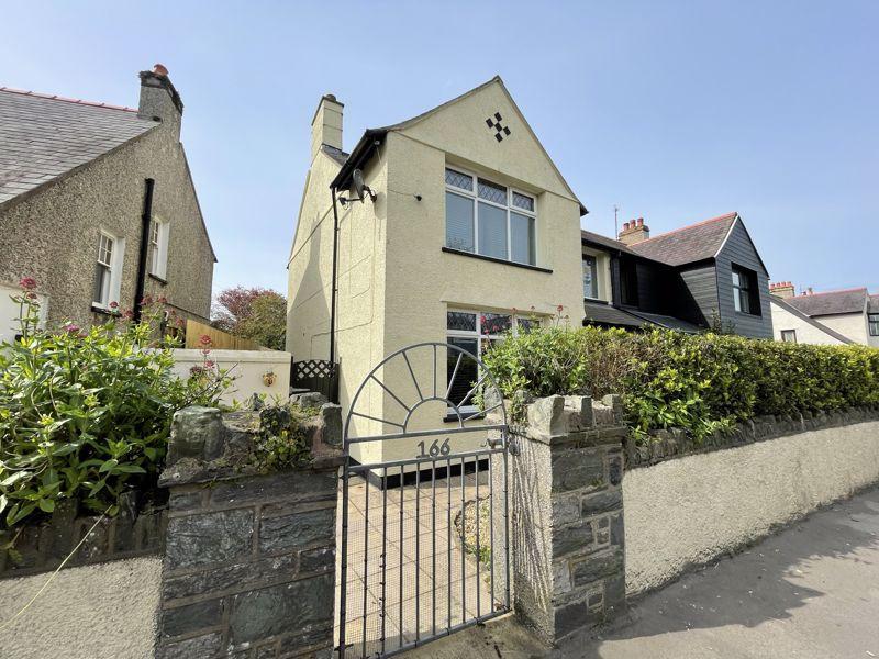 Holyhead, Anglesey 3 bed semidetached house for sale £215,000