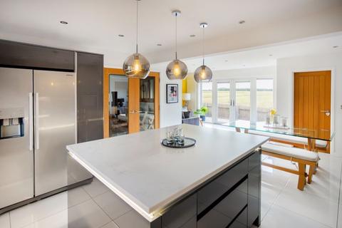 7 Dickens Close, Langtoft, Peterborough, PE6 9RT