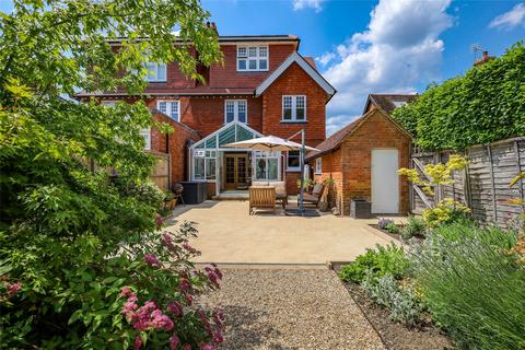 52 Headley Road, Liphook, GU30 7NP