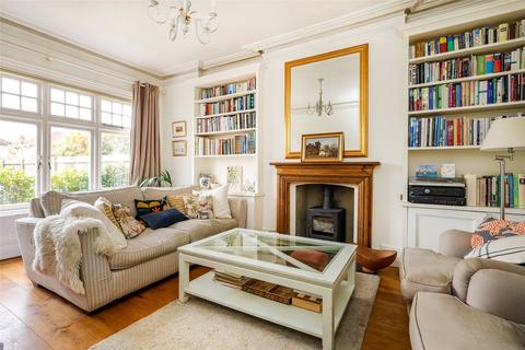 52 Headley Road, Liphook, GU30 7NP