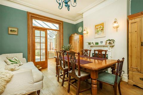 52 Headley Road, Liphook, GU30 7NP