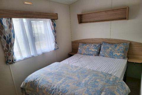 2 bedroom static caravan for sale, Castaways Holiday Park, Paston Road NR12