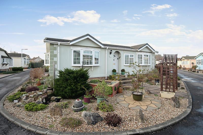 Beauford Park Taunton, Somerset TA2 2 bed park home £175,000