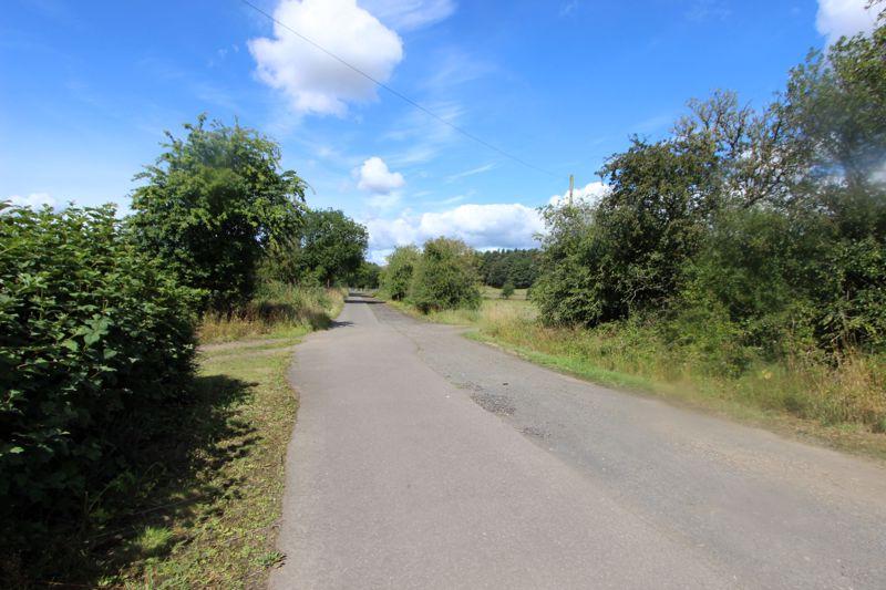 Cycle track running