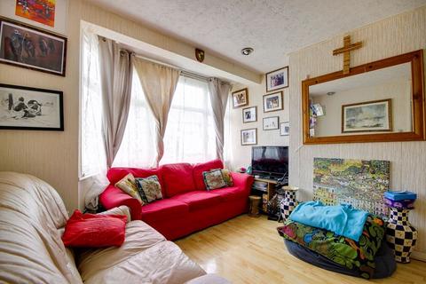 2 bedroom terraced house for sale, Nightingale Road, Edmonton