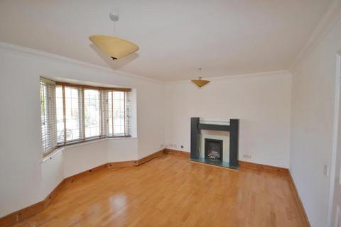 3 bedroom detached house to rent, Shenley Brook End, Milton Keynes MK5