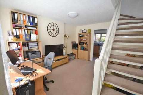 2 bedroom semi-detached house to rent, Two Mile Ash, Milton Keynes MK8