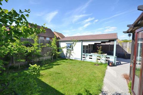 6 Caesars Close, Bancroft, Milton Keynes, MK13 0QD
