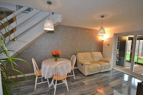 6 Caesars Close, Bancroft, Milton Keynes, MK13 0QD