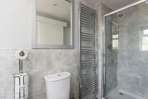 40 Hunter Drive, Bletchley, Milton Keynes, MK2 3LR
