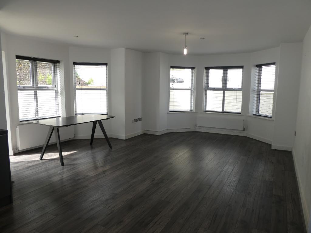 Victoria Park, Colwyn Bay, Conwy, LL29 7AJ 2 bed apartment £995 pcm