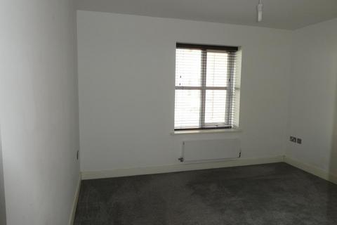 2 bedroom apartment to rent, Victoria Park, Colwyn Bay, Conwy, LL29 7AJ