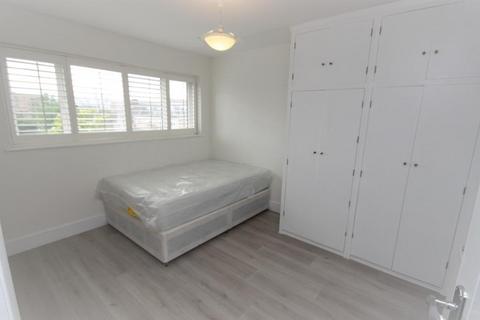 House share to rent, Templemead Close, East Acton, London, W3 7NH