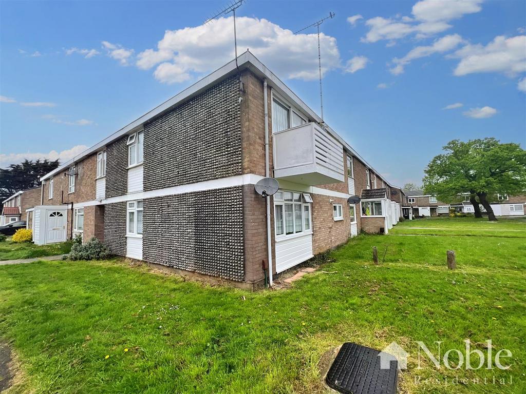 Falstones, Basildon 1 bed for sale £190,000