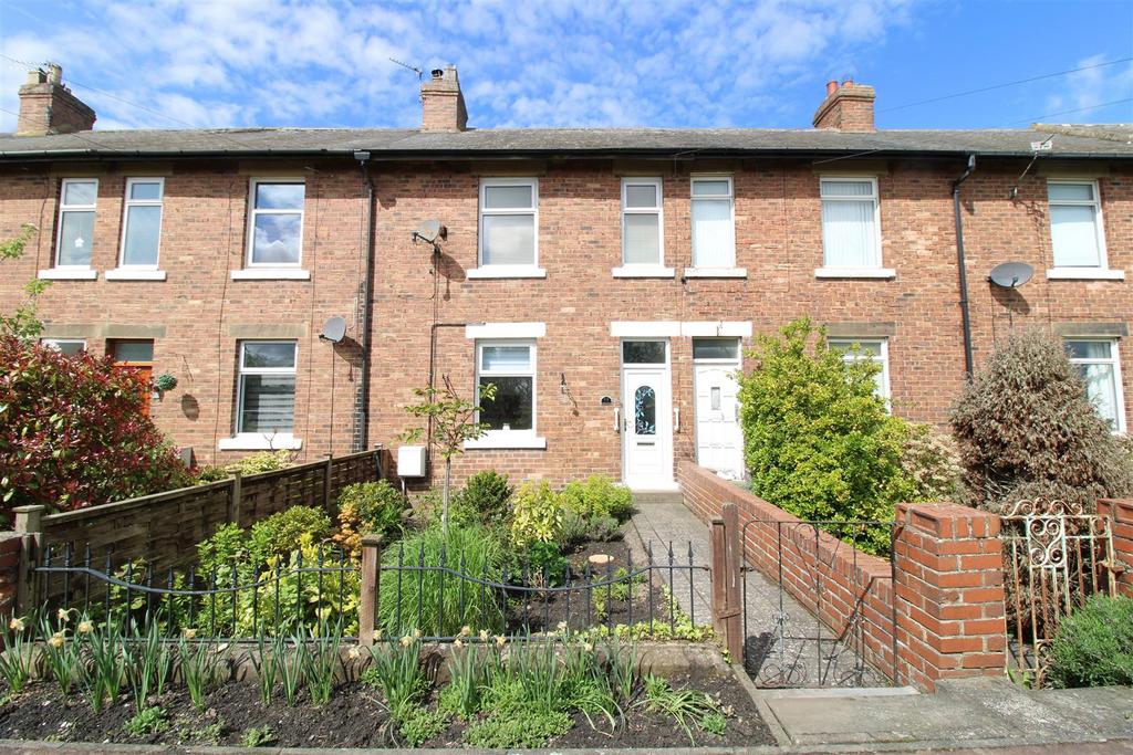 Severs Terrace, Callerton, Newcastle Upon Tyne 2 bed terraced house for