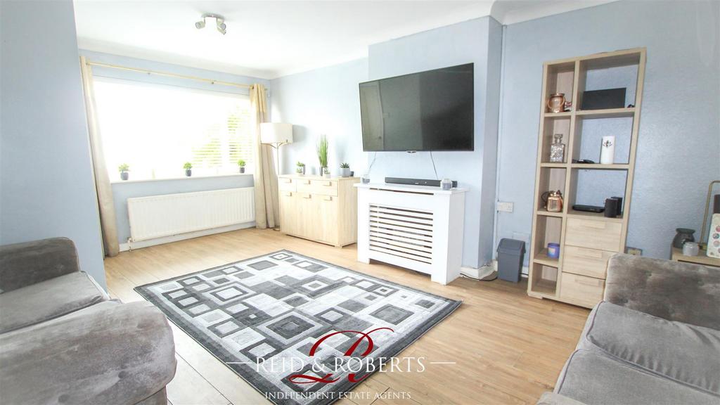 Ffordd Pentre, Mold 3 bed detached bungalow for sale £259,000