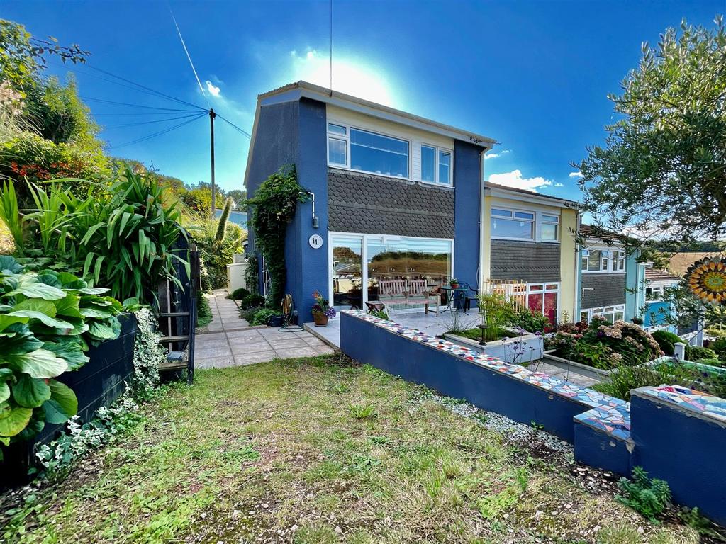 Ocean View Drive, Brixham 3 bed end of terrace house for sale £295,000