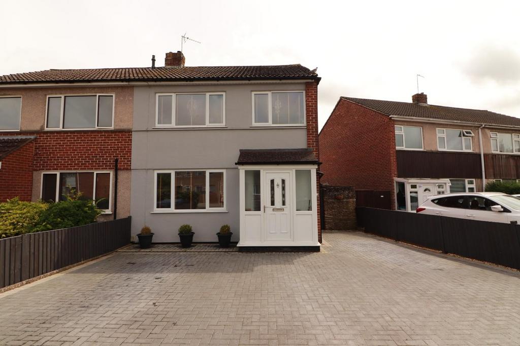 Stanshawe Crescent, Yate, Bristol 3 bed house for sale £315,000