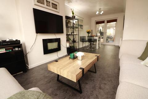 82 Stanshawe Crescent, Yate, Bristol, BS37 4EG