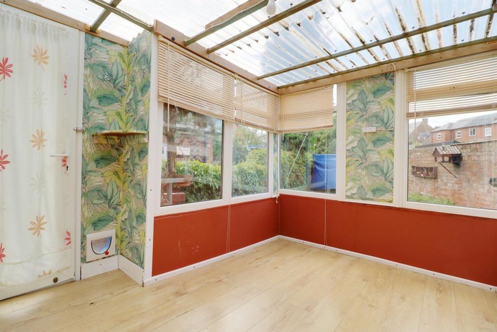 Gwynne Street, Hereford 2 bed terraced house £650 pcm (£150 pw)