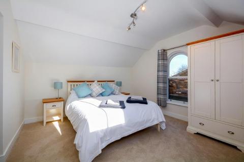 2 bedroom flat for sale - Bluebridge Court, Fishergate