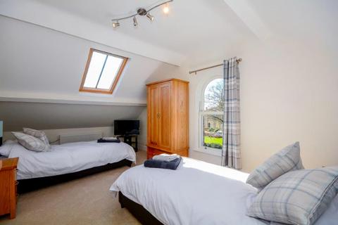 2 bedroom flat for sale - Bluebridge Court, Fishergate