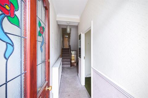 31 Stainforth Road, London, E17 9RB