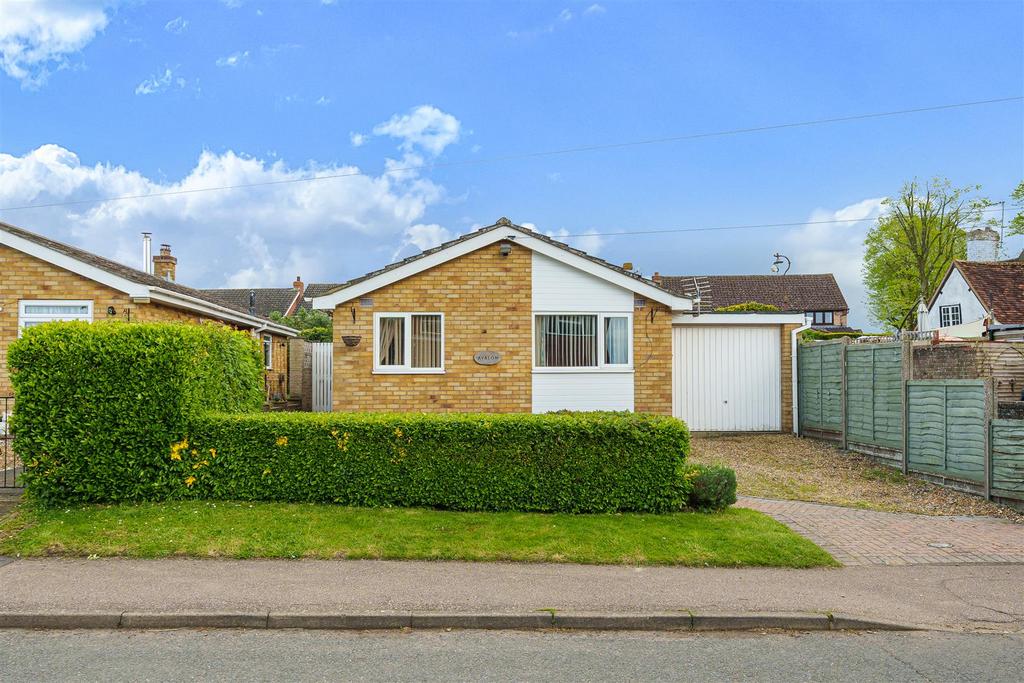 Church End, Ravensden, Bedford 3 bed detached bungalow for sale £375,000