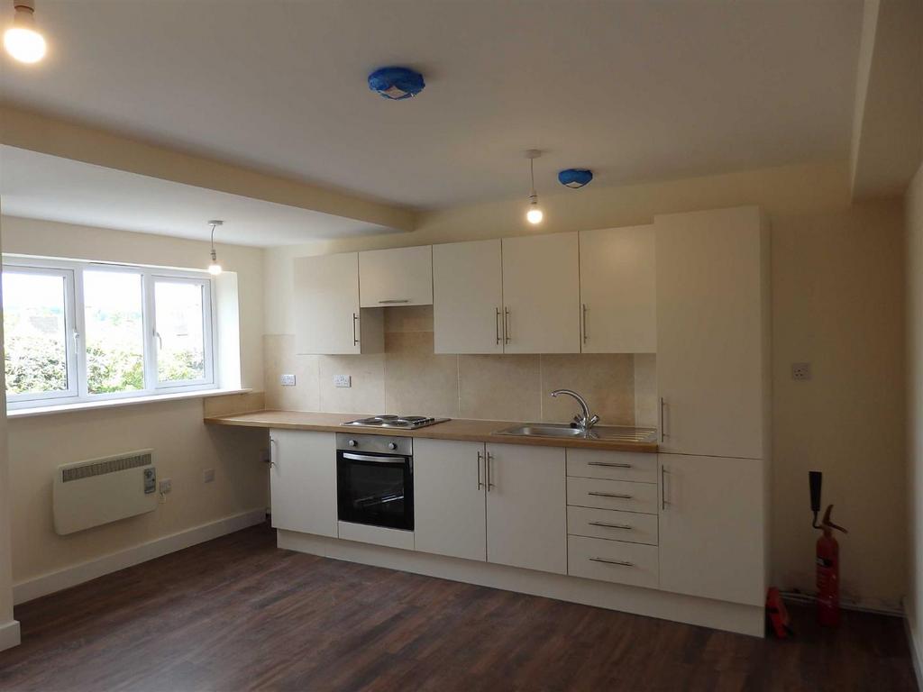 April Rise, BourtonontheWater 1 bed flat £650 pcm (£150 pw)