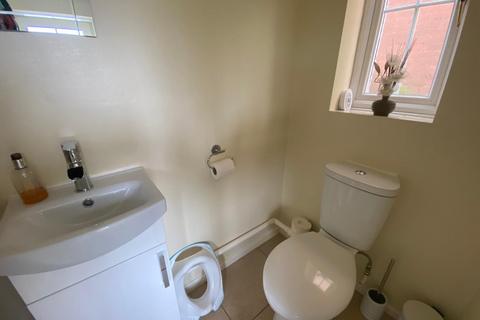 35 Cherry Blossom Close, Northampton, NN3 9DN