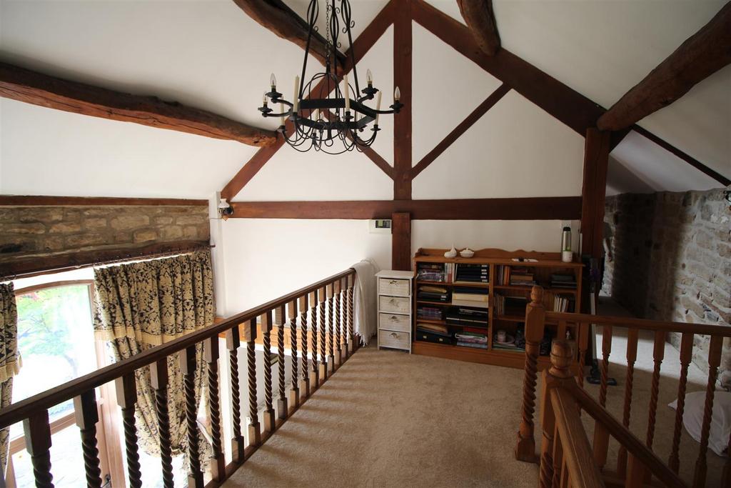 Mezzanine Landing