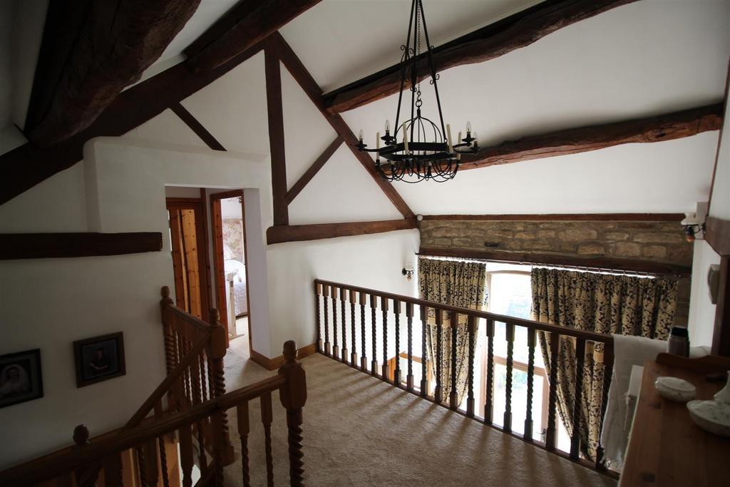 Mezzanine Landing