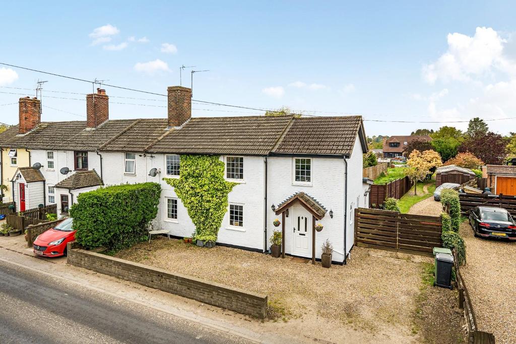 Maidstone Road, Sutton Valence, Maidstone 3 bed end of terrace house for sale £450,000
