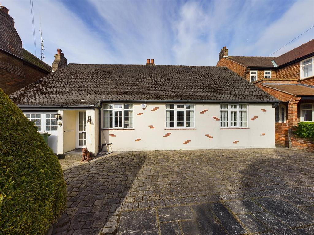 Fortyfoot, Bridlington 4 bed detached bungalow for sale £290,000