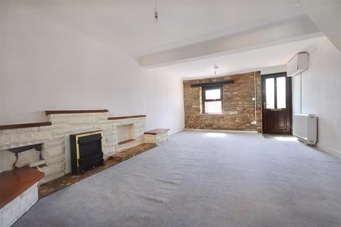 2 Heol Singleton, Llansaint, Kidwelly, SA17 5JG