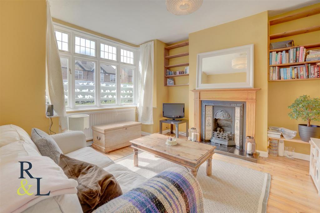 Blake Road, West Bridgford, Nottingham 4 bed semidetached house £
