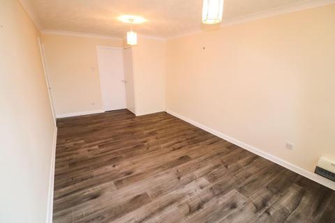 2 bedroom flat for sale, Haunchwood Road, Nuneaton