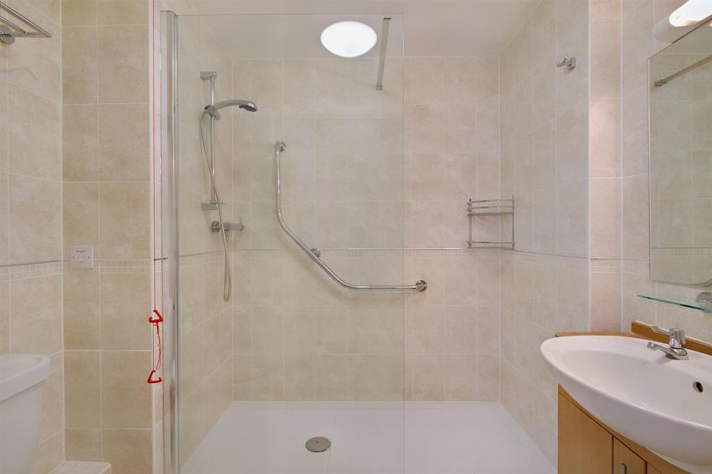 8547372-interior07-800.JPG