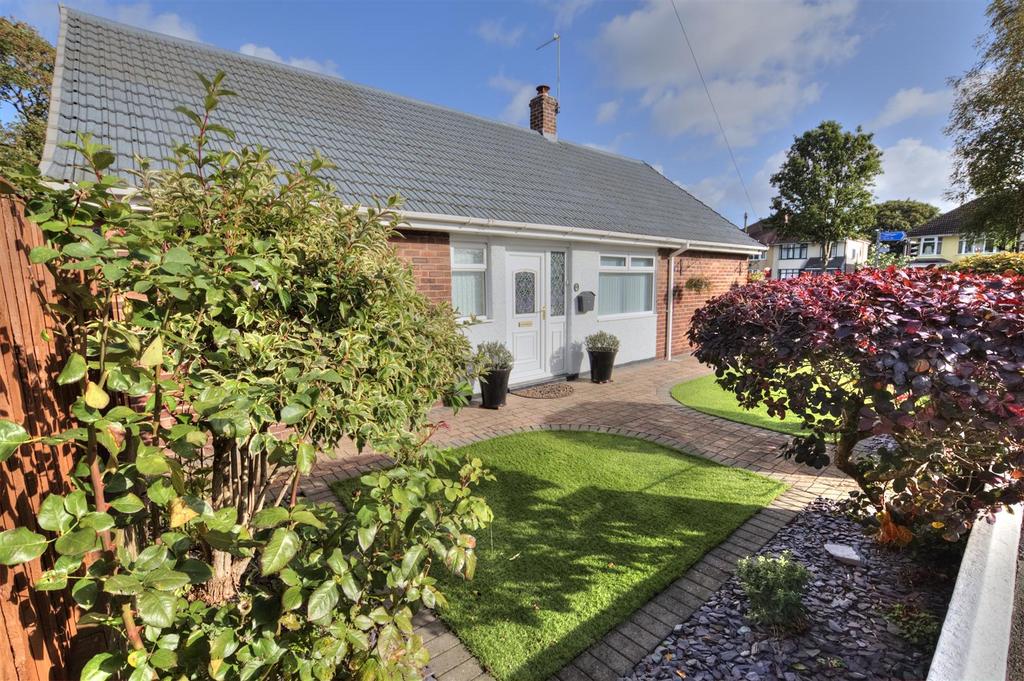 Sefton Drive, Liverpool L31 2 bed detached bungalow for sale £295,000