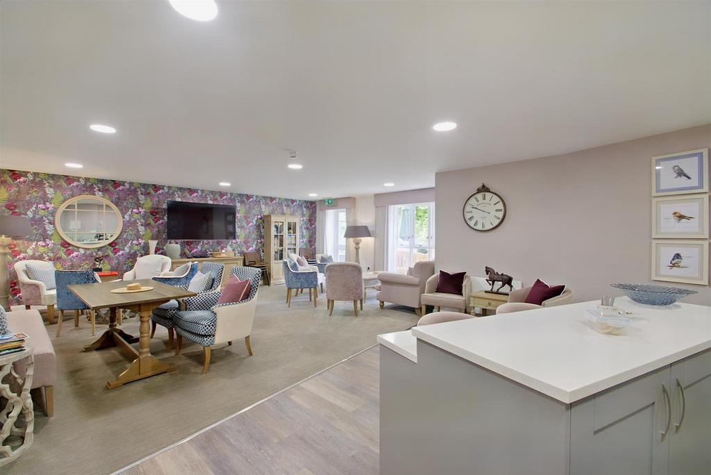 8550962-interior01-800.JPG