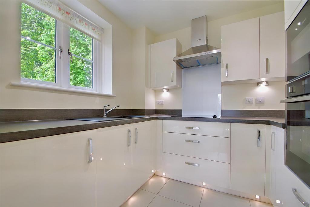 8550962-interior11-800.JPG