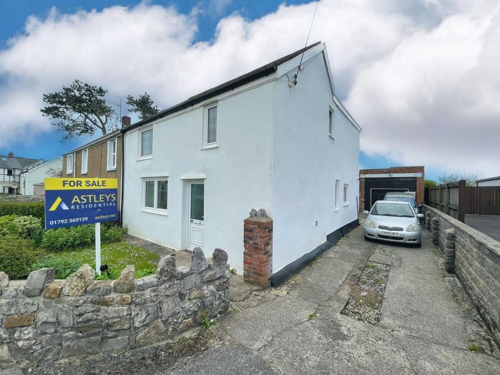 Road, Swansea 3 bed semidetached house £330,000