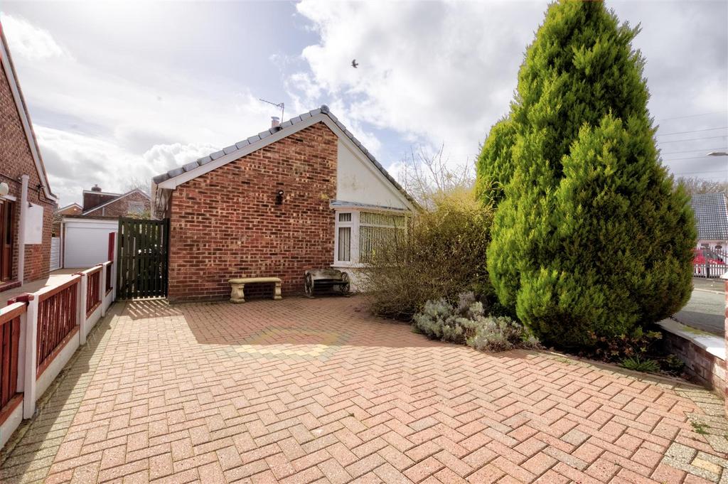 Sefton Drive, Liverpool L31 2 bed bungalow for sale £270,000