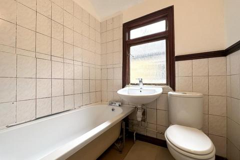 43a Lower Road, Sutton, SM1 4QR