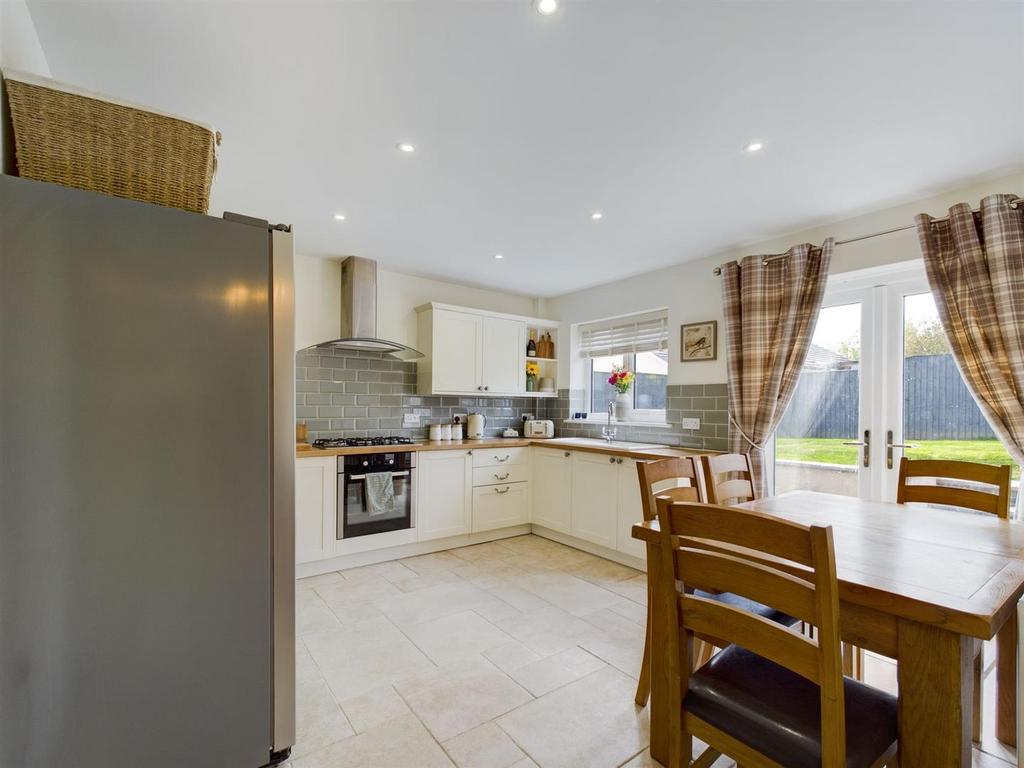 Five Roads, Llanelli 3 bed detached house for sale £320,000